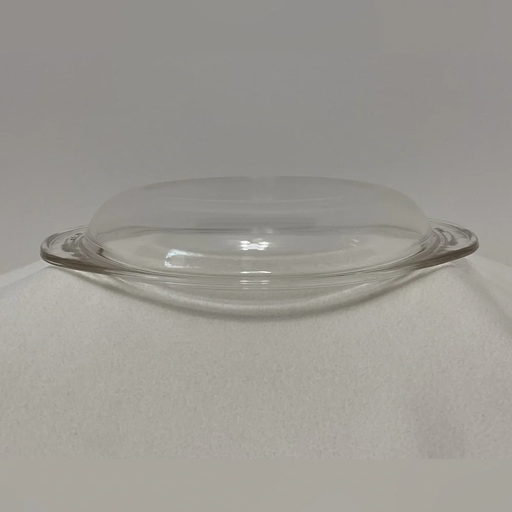 VINTAGE PYREX GLASS DOMED LID 684-C15